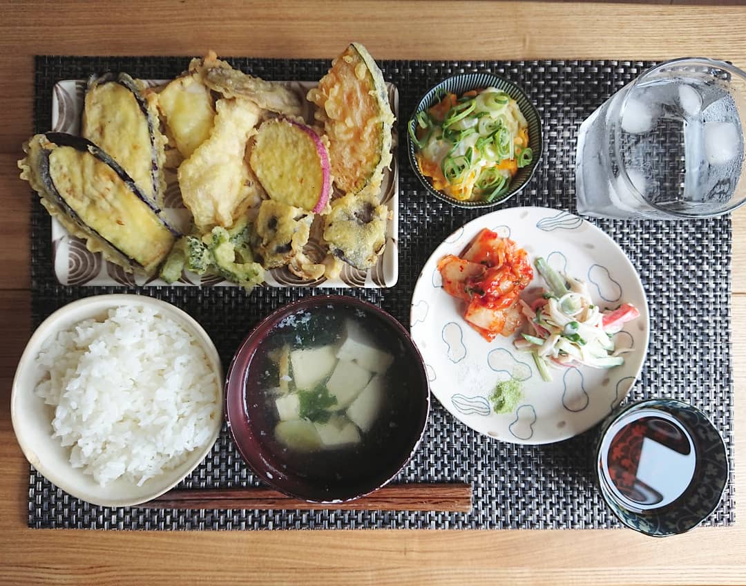 天ぷら盛り合わせ飯田市下伊那 お届け料理 藤山 こだわりの仕出し弁当飯田市下伊那 お届け料理 藤山 こだわりの仕出し弁当