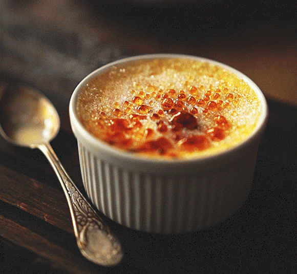 ⚠️飯テロ注意⚠️ 九龍グルメ特集 TVアニメ『 九龍ジェネリックロマンス』に登場する おいしそう！？な食べ物をまとめました🍜🍉🍖グルメの他にも魅力と謎が詰まった九龍 恋と謎だけでなくグルメにも要注目です👀🔍九龍GRアニメanimeプライムビデオアマプラ