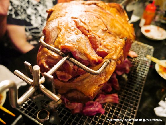 ツルミロボBlog味坊各店舗の魅力を集結させたガチ中華のテーマパーク「香福味坊 こうふくあじぼう 」が秋葉原・昭和通り沿いに22時間営業オープン