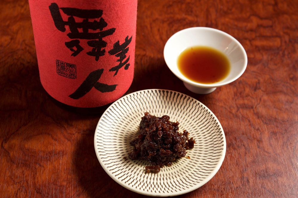 レーズンを熟成酒に漬けてみる 大人用「レーズンバターサンド」料理通信生産者、料理人、食べる人を結ぶ