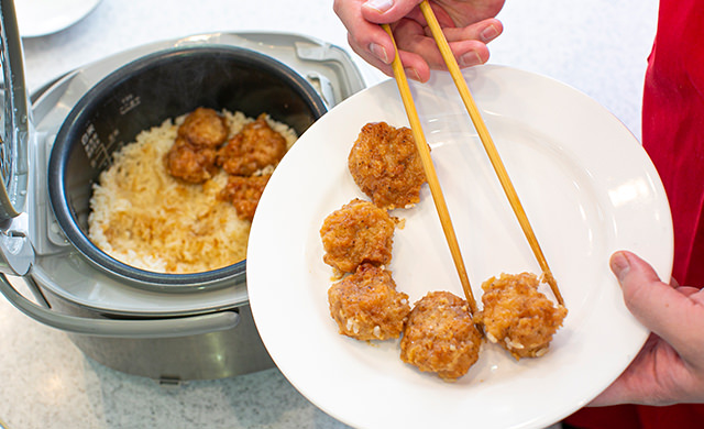 ニチレイの冷凍からあげ「特から」の味を再現 ジャパンフリトレー「マイクポップコーン 特から味」2022年11月2日- エキサイトニュース