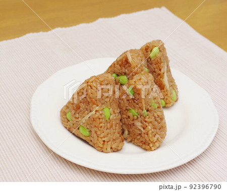 土用の丑の日に 蒲焼きのたれでうなぎの炊き込みご飯