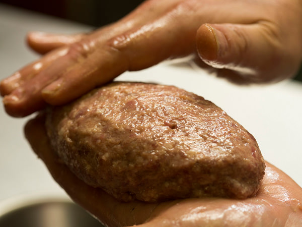 元ステーキ職人直伝！ハンバーグの黄金比率 by しるびー1978クックパッド簡単おいしいみんなのレシピが392万品