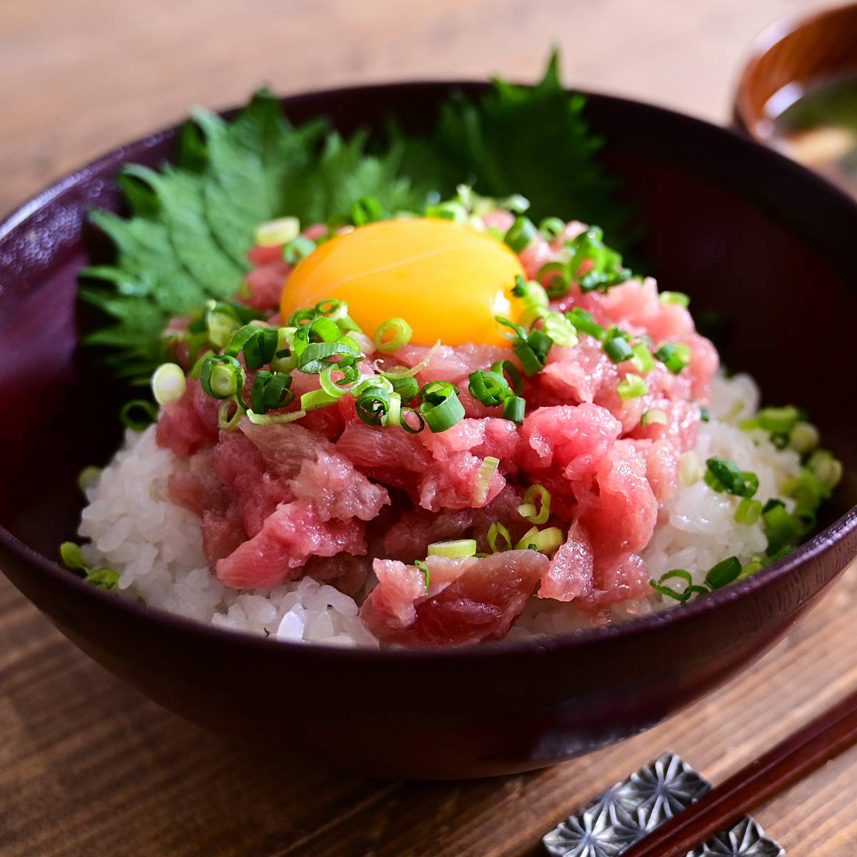 手作りネギトロ丼の献立と副菜アイデア