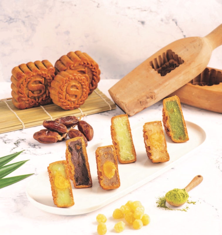 2020年のベトナム高級ホテルの月餅ボックスがまるでコフレのように可愛いので見てほしいホーチミン観光情報ガイド