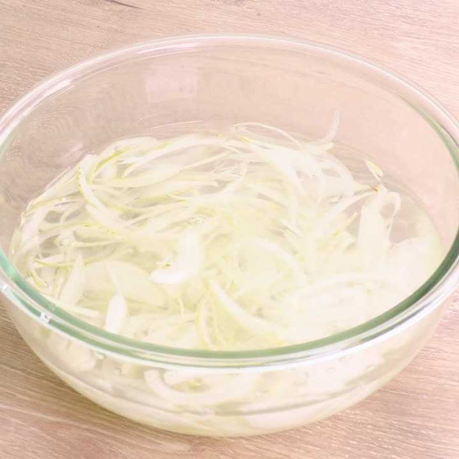 たまねぎの辛味の抜き方 - 顔が見える食品