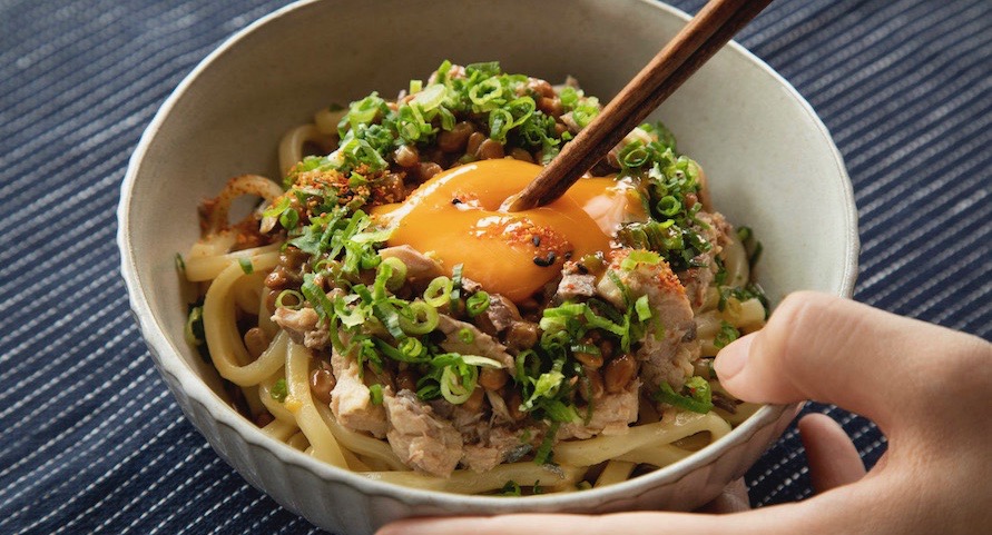 リュウジの爆速レシピ公開中!第72回 簡単・満足!冷凍うどんアレンジレシピ2選