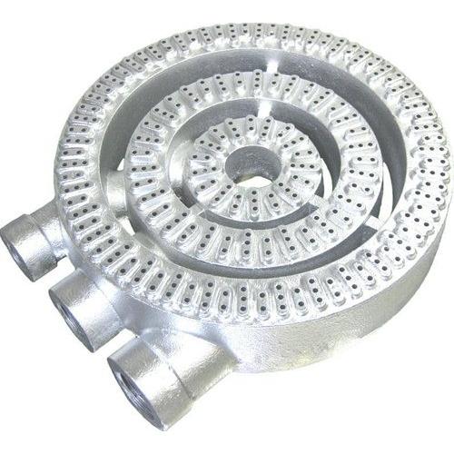 簡単レシピ キャンプや山小屋で！美味しい 焼きリンゴの作り方mountaineering magazine