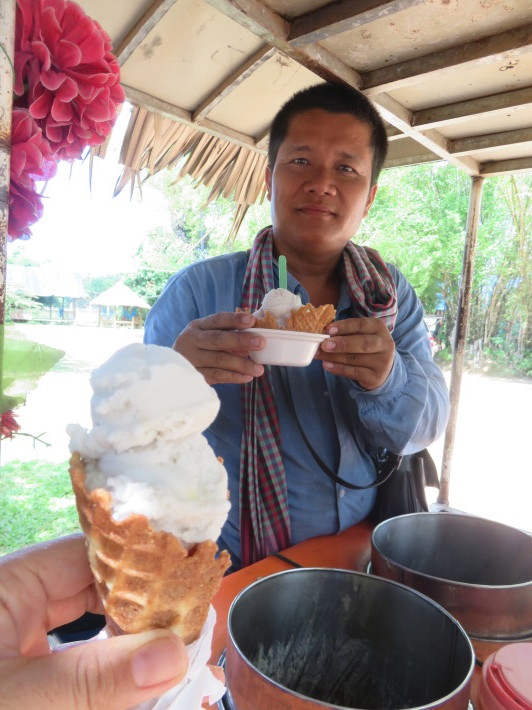 アイスクリームの屋台イラスト - No: 25415961無料イラスト・フリー素材なら「イラストAC」