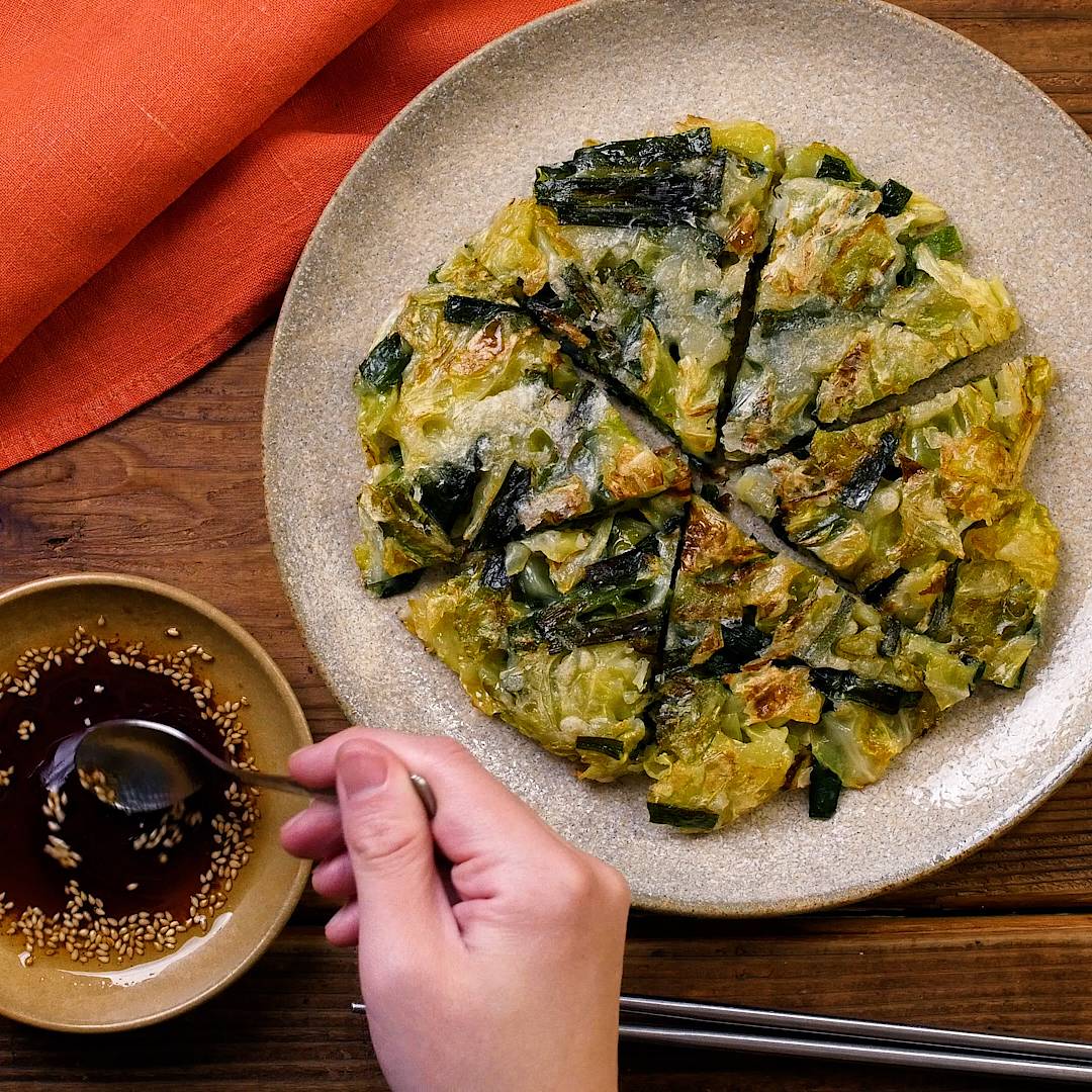 卵なしで作る。キャベツとニラのチヂミ