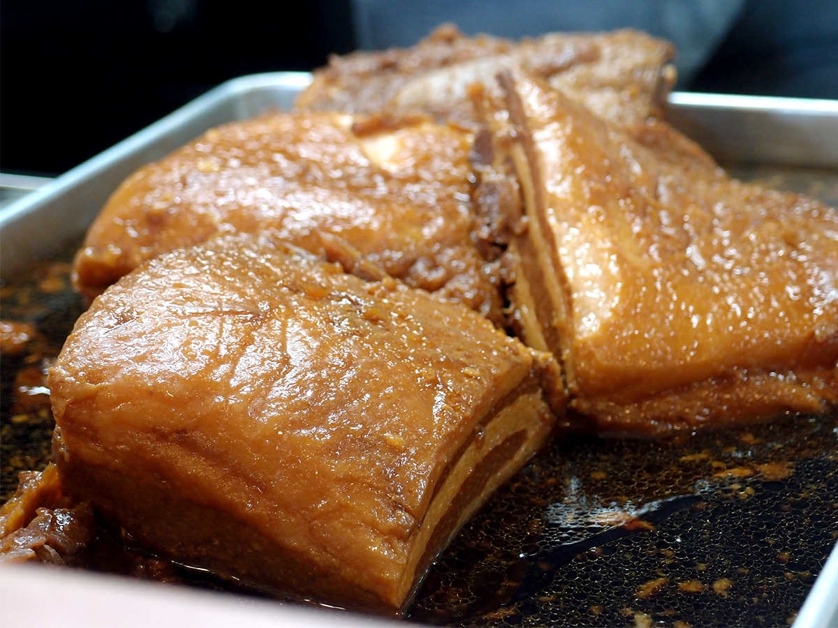 肉の旨みと濃厚ダレが食欲をそそる！豚バラ肉のしょうが煮
