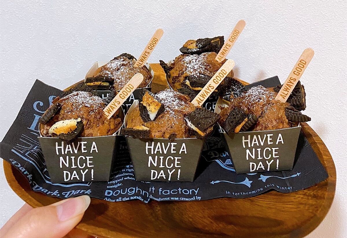 クリスマスに☆セリアのクリスマスカップでチョコレートカップケーキ