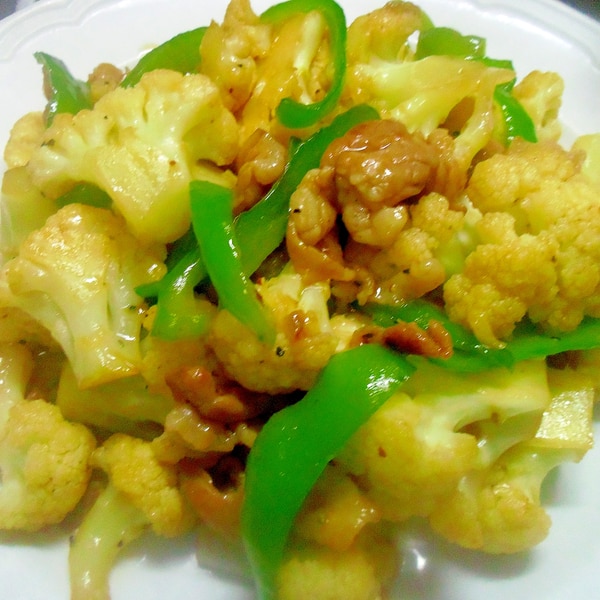 カリフラワーと豚肉の炒め物＜優しい甘味と食感＞ - おうちで楽しむ簡単レシピ