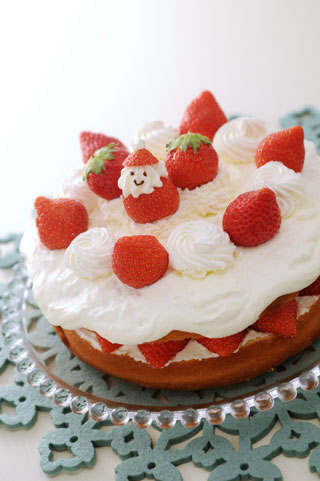 2025年 かわいいクリスマスケーキの選び方＆おすすめ商品を紹介クリスマスストーリーを贈ろう。高島屋のギフト高島屋オンラインストア