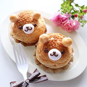 パーソナライズされたサファリ動物ケーキトッパー：手作りのジャングルバースデーデコレーション - Etsy 日本