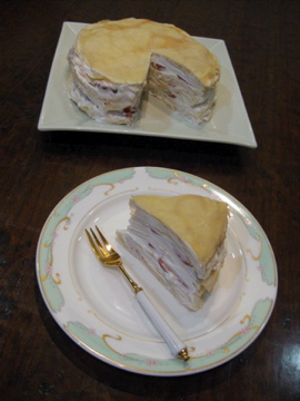 いちごミルクレープ」のアイデア 8 件ミルクレープ, クレープケーキ, デザート