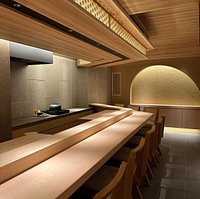 ○汐留 BEER DINING LION 旧新橋停車場近代建築レストラン散歩