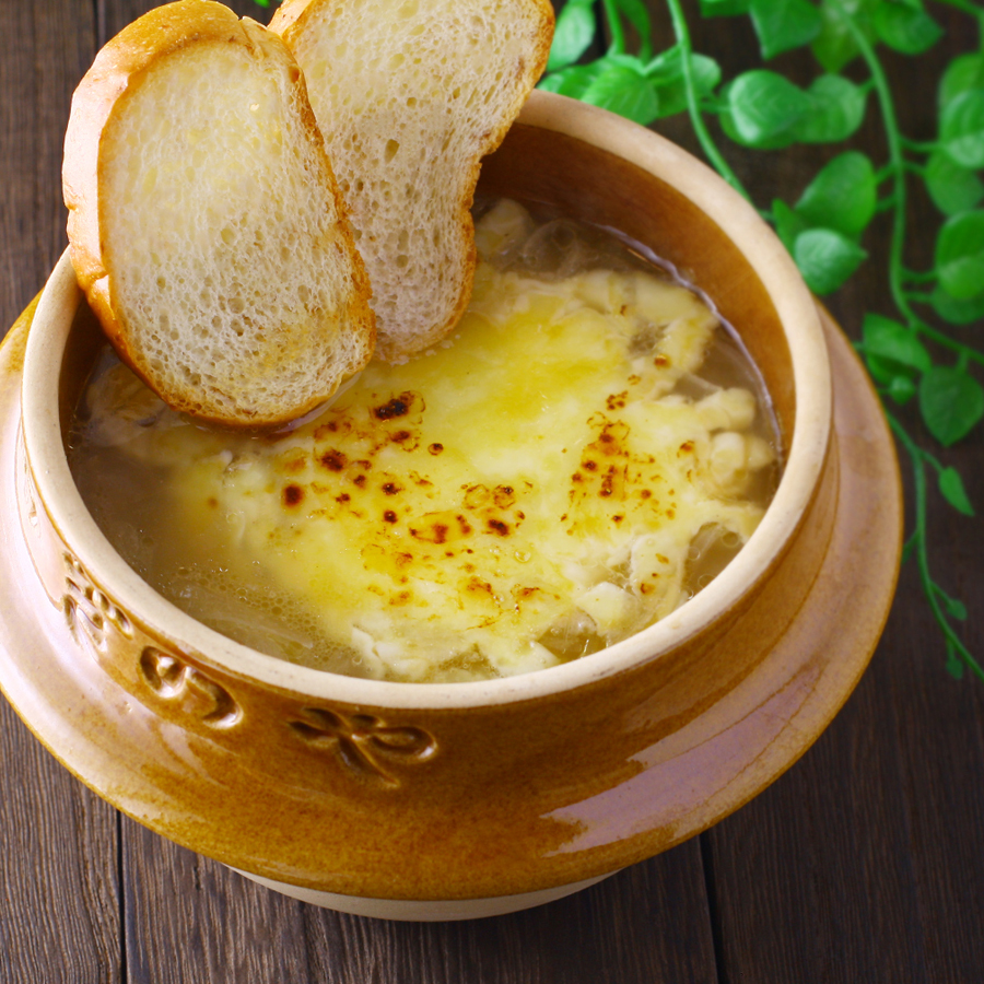 お麩のオニオングラタンスープ