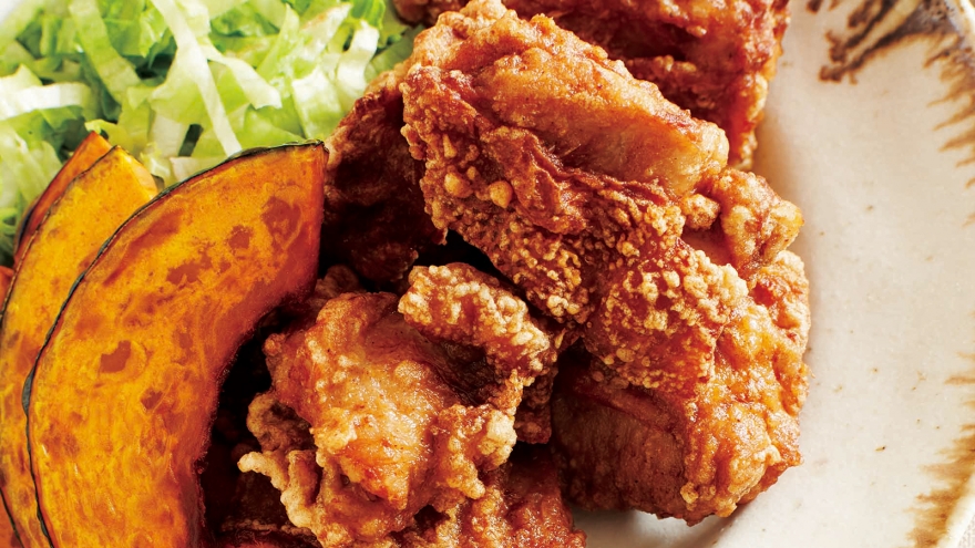 小堀紀代美さんの「ハーブ塩唐揚げ」レシピ料理家８人の“おうち唐揚げ”１VERY