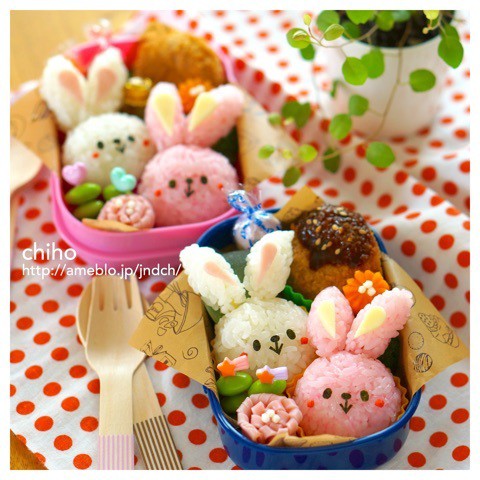 バレンタインキャラ弁☆仲良しうさぎのおにぎり弁当 初級ザッキー☆のキャラ弁LIFE
