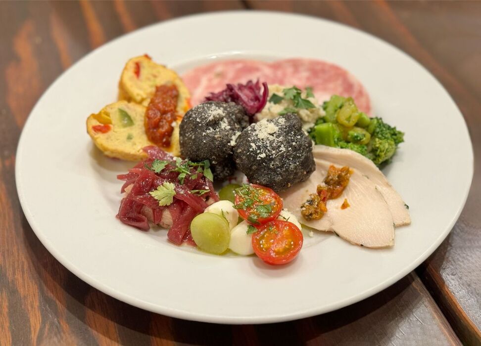 食卓が一気に華やぐ クリスマス料理のレシピ 25選 簡単なオードブル・前菜からおもてなし、スイーツレシピまで！：マピオンニュース