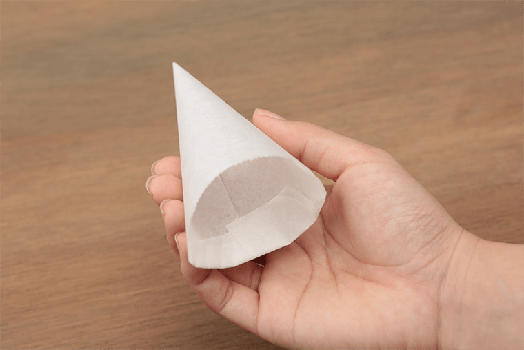 コルネの使い方とキレイな線の書き方アイシングパイピング練習MAIS