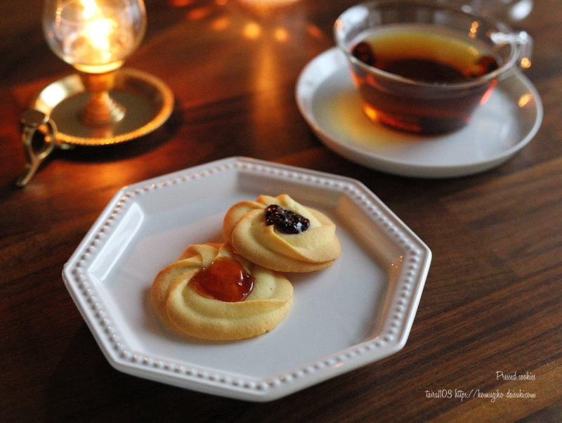 いちごジャムの絞りだしクッキ