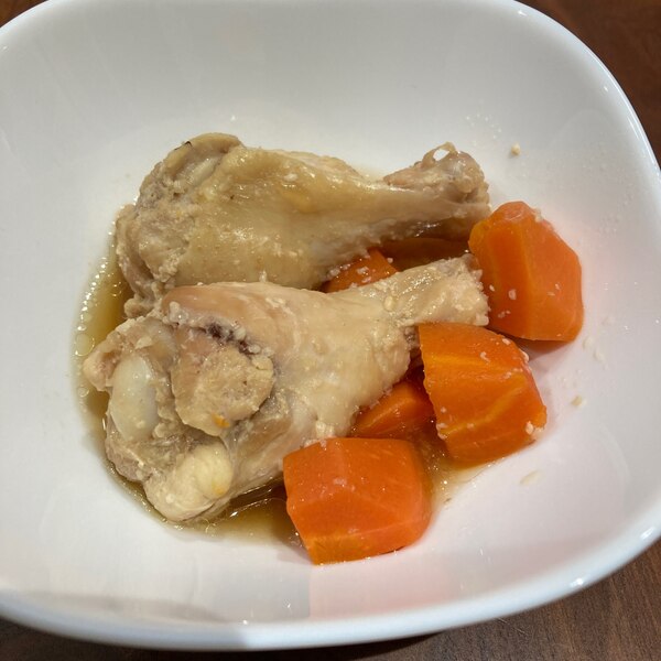 「鶏手羽元のジャンバラヤ風炊き込みご飯」レシピ