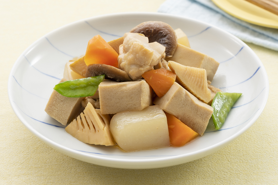 揚げ焼き高野豆腐と鶏肉の甘辛煮