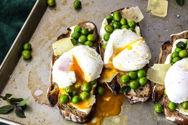 さっくりおいしい♪ グリーンピースとえびのフリット