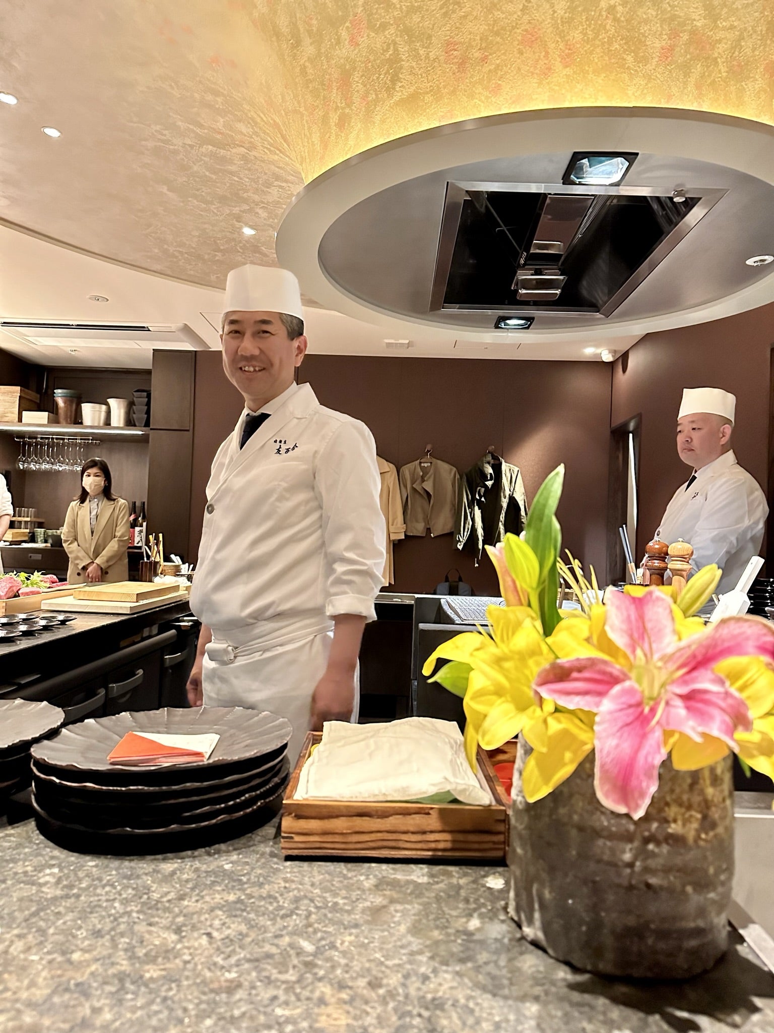 シェフ自ら心を尽くした味わいを五感で堪能する「肉割烹 友百合」が北新地にオープン！ 5 10大阪キタじゃーなる