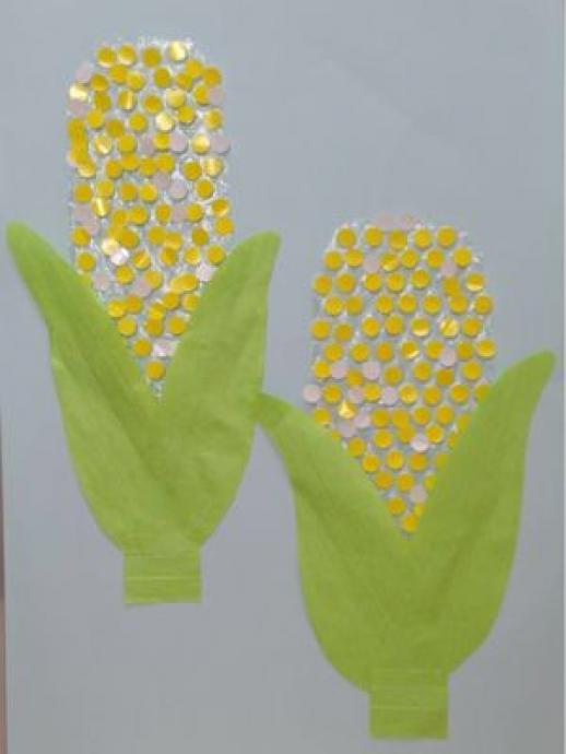 とうもろこし製作活動 保育園 壁面装飾 壁面飾り 幼稚園児童館夏夏野菜７月８月