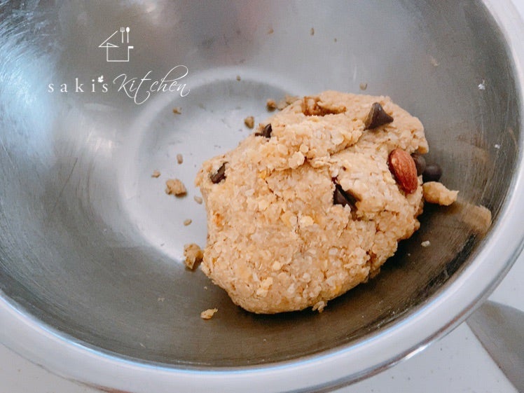 ホットケーキミックスとオートミールで簡単スコーン