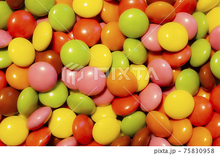 No.1023 マーブルチョコ□カラフルなトッピング・デコレーションに最適！定番人気商品！商品ラインナップ業務用・量り売り用 菓子 卸エースホームページ