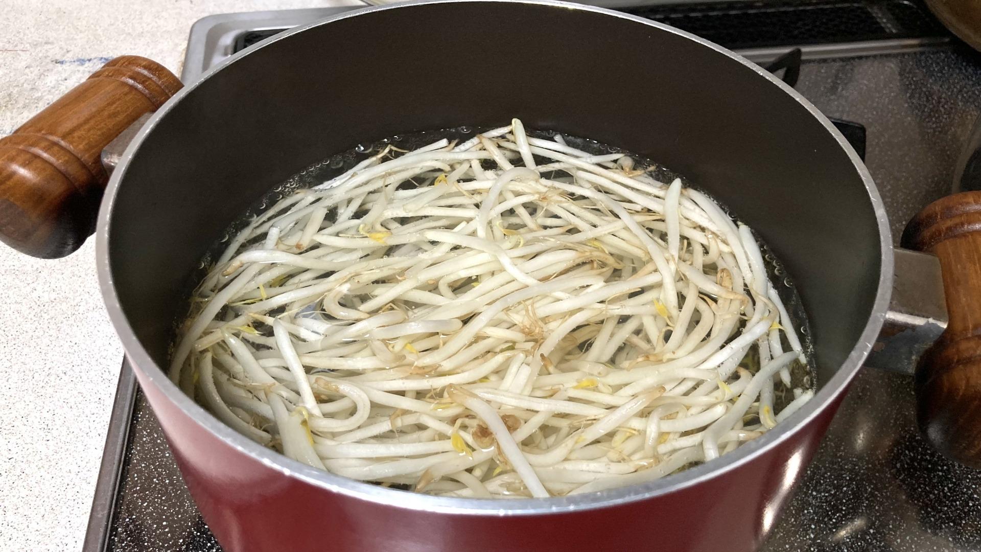 水から茹でる！歯ざわりシャキシャキもやし by ちっくんママクックパッド簡単おいしいみんなのレシピが392万品