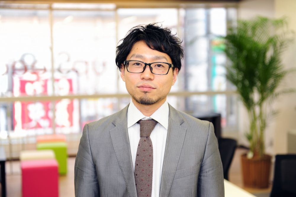 部屋で鍋・焼肉をしたときに匂いを残さないためのおすすめ消臭対策を紹介エアコンにプラスするだけで驚きの消臭除菌「AC plus」