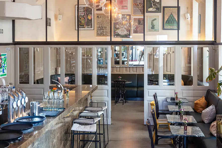 ウィーンの市場マッシュマルクトのシーフードレストランソプラノ歌手＆シンガーソングライター水口ゆみのウィーン生活