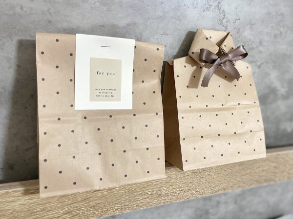 紙袋のラッピングアレンジは？紐・リボン・シールで簡単アレンジ