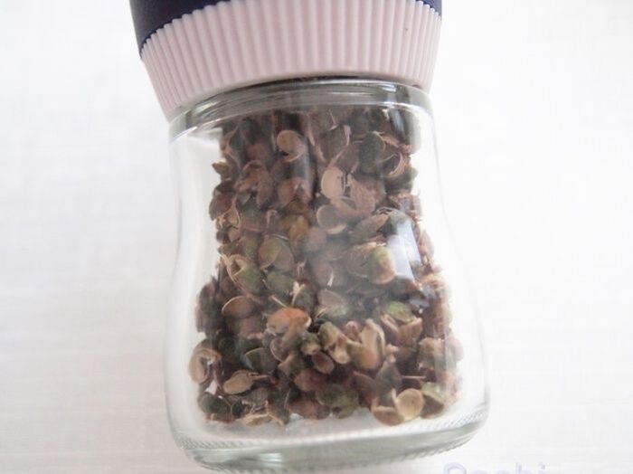 粉山椒の作り方 - YouTube