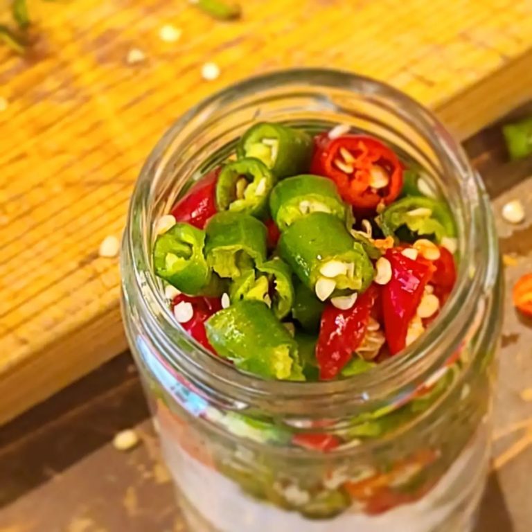 P82001 辛い調味料3種セット 豆板醤 リフレッシュスパイス 燻製とうがらし 鹿児島 そら豆 発酵唐辛子 発酵唐辛子 炒め物 炒飯 中華 農薬化学肥料 除草剤不使用イナカ計画鹿児島県肝付町ふるさと納税サイト「ふるなび」