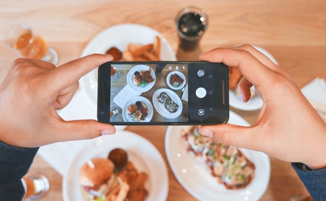 美味しいカレーの撮り方 メタルインド〜カレ〜 – ぐるぐるグルメ