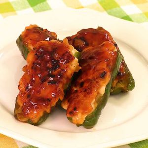 ピーマンの肉詰め