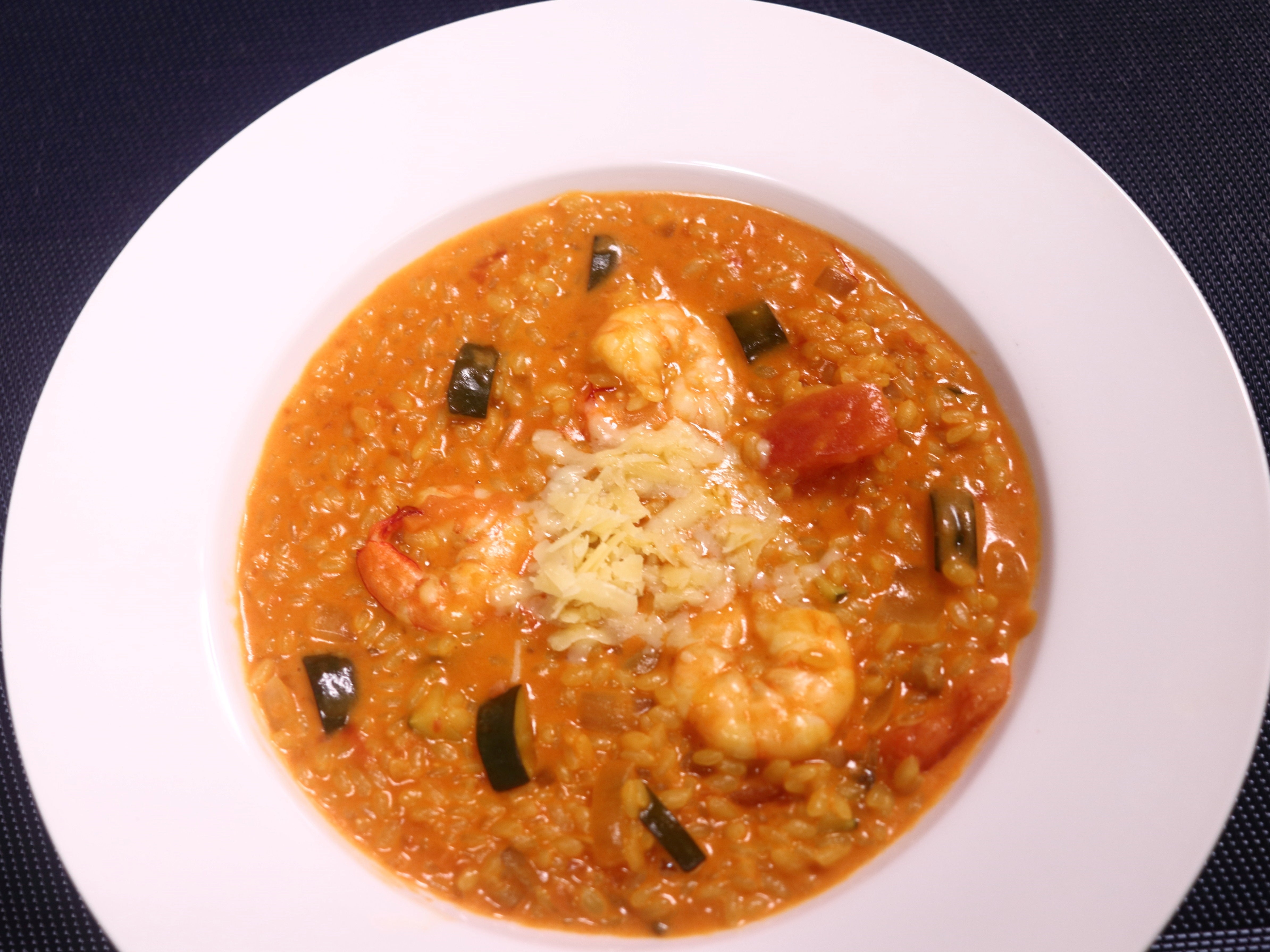 基本からアレンジまで！思わずつくりたくなる「トマトクリームリゾット」のレシピ集クックパッド