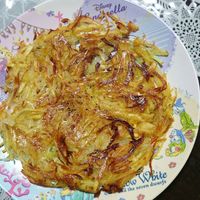 「キャベツとじゃがいものチーズガレット」レシピ