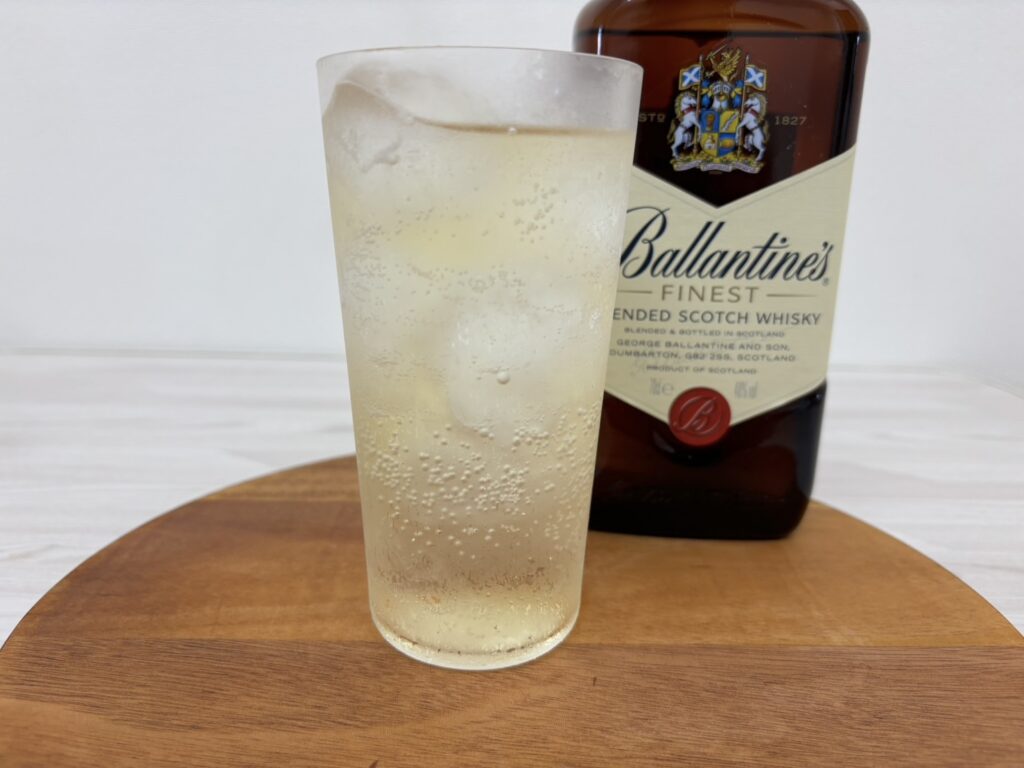 どんな飲み方でもおいしく味わえる設計。 爽快なハイボールで楽しむスコッチの王道バーをこよなく愛す、バーファンのためのWEBマガジン