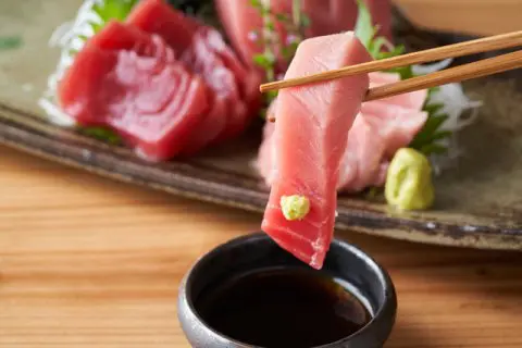 これな～んだ? わかればあなたも雑学王 9難易度3 お刺身の下に敷いてある