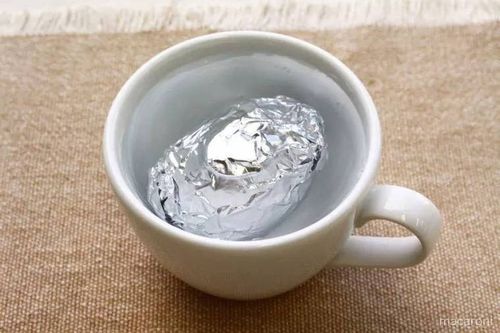 電子レンジとマグカップでできる温泉卵