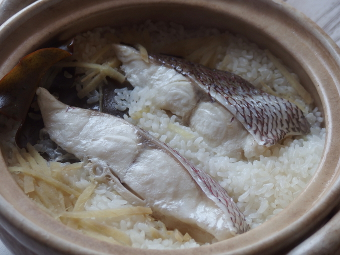 切り身で簡単！本格！鯛めし 鯛の炊き込みご飯 の作り方 レシピHome Gourmet ホームグルメ毎日の食卓を美味しくするレシピサイト