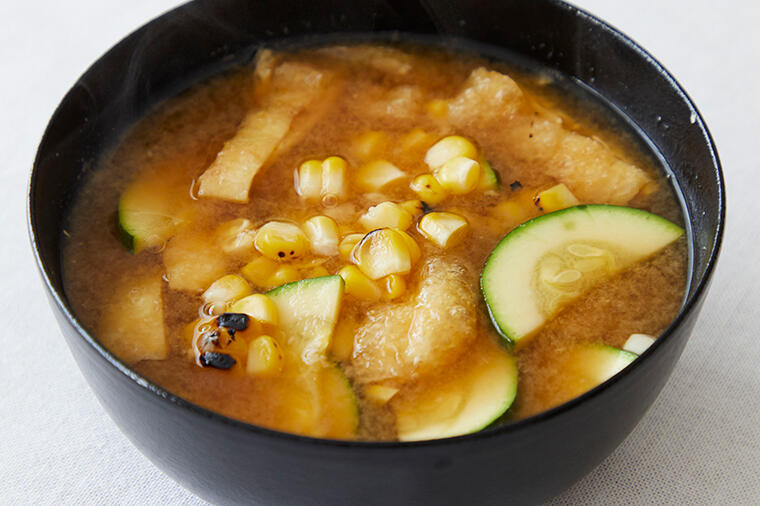 夕食 お寿司盛り合わせ・きゅうり＆わかめ＆かにかま・水菜と揚げの和え物: THE LAST SASURAI ～自炊ニストの食卓～