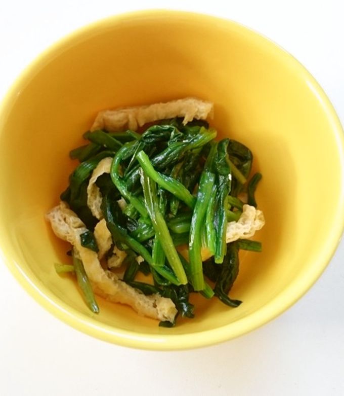 ほうれん草×鶏肉」の簡単おつまみレシピ5選♡家飲みにぴったり！ヤミツキになる味！4yuuu